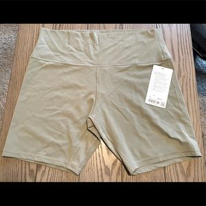New Lululemon Align HR 8” Shorts Sz 16 Rosemary Green